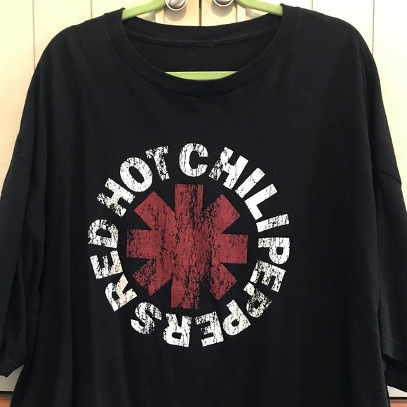 Tops - Red Hot Chili Peppers Black Short Sleeve Tee Shirt